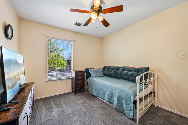 713 Johnny Bench, Round Rock, TX 78665