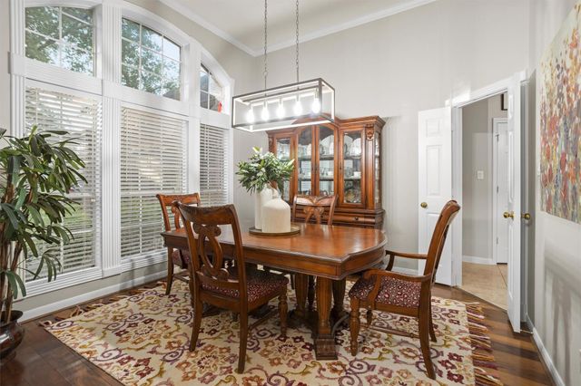 113 Dawns Edge Drive, Montgomery, TX 77356