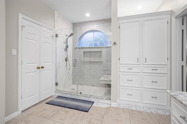 113 Dawns Edge Drive, Montgomery, TX 77356