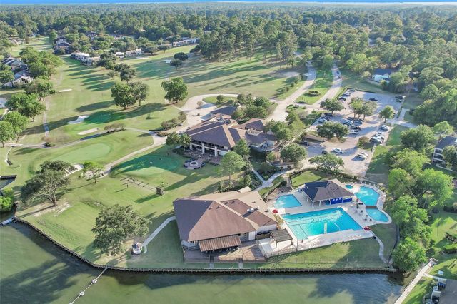 113 Dawns Edge Drive, Montgomery, TX 77356