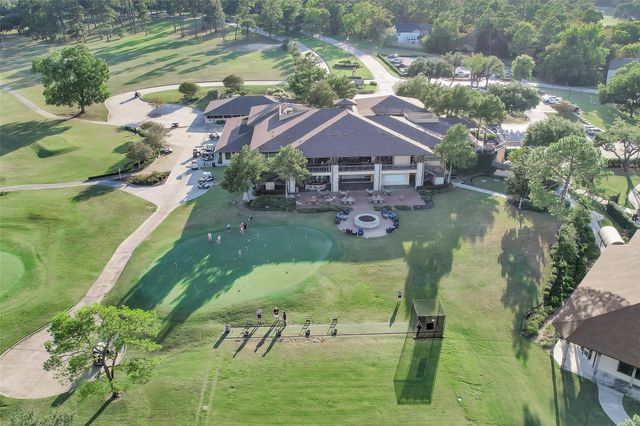 113 Dawns Edge Drive, Montgomery, TX 77356