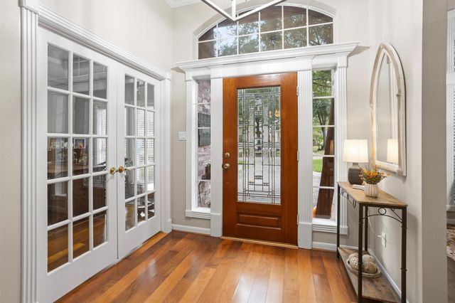 113 Dawns Edge Drive, Montgomery, TX 77356