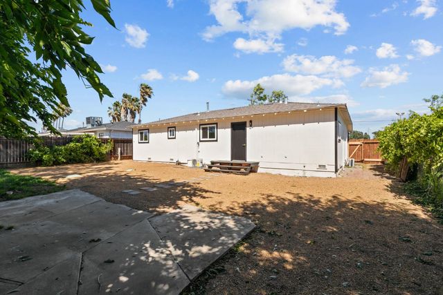 7819 El Modena, Elverta, CA 95626