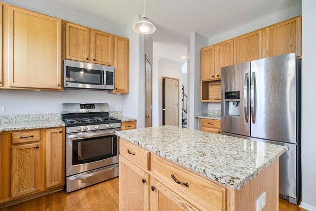 1453 Waterside Drive, Bolingbrook, IL 60490