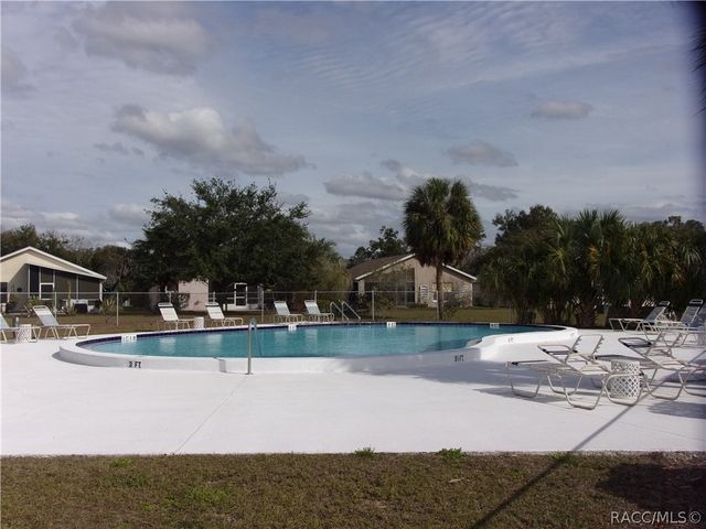 1018 Pritchard Island Road, Inverness, FL 34450