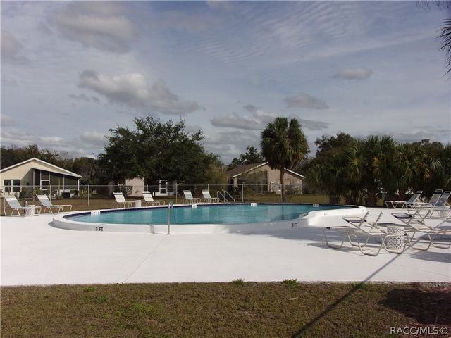 1018 Pritchard Island Road, Inverness, FL 34450