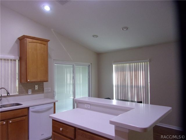 1018 Pritchard Island Road, Inverness, FL 34450