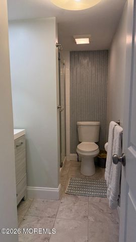 102 Victoria Place, Union Beach, NJ 07735