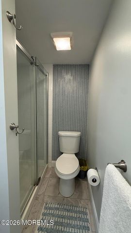 102 Victoria Place, Union Beach, NJ 07735