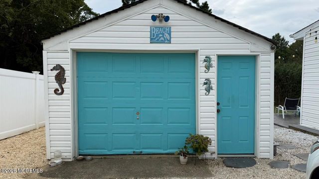 102 Victoria Place, Union Beach, NJ 07735