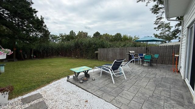102 Victoria Place, Union Beach, NJ 07735
