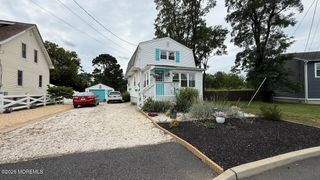 102 Victoria Place, Union Beach, NJ 07735