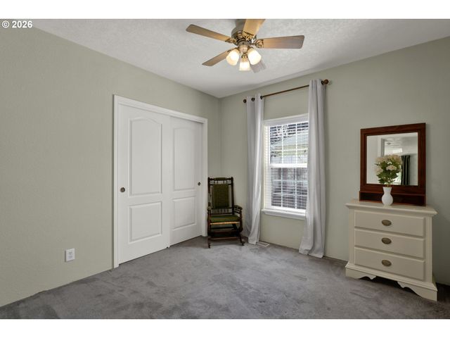 5167 HILLTOP Dr, Florence, OR 97439