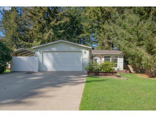 5167 HILLTOP Dr, Florence, OR 97439