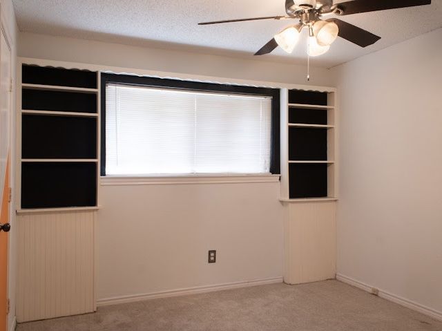 2405 Country Valley Road, Garland, TX 75041