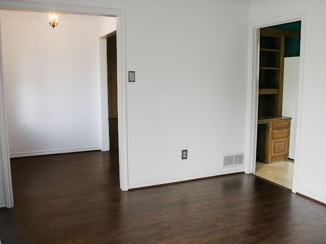 2405 Country Valley Road, Garland, TX 75041