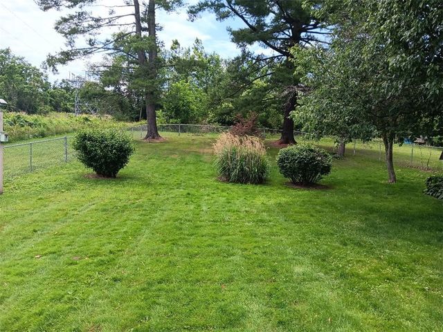 1382 Connellsville Rd, North Union Twp, PA 15456