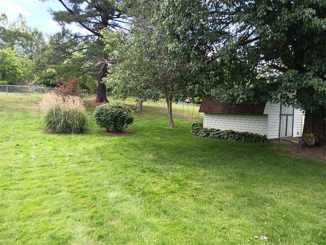 1382 Connellsville Rd, North Union Twp, PA 15456
