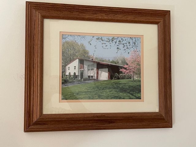 20 Winthrop St, West Boylston, MA 01583