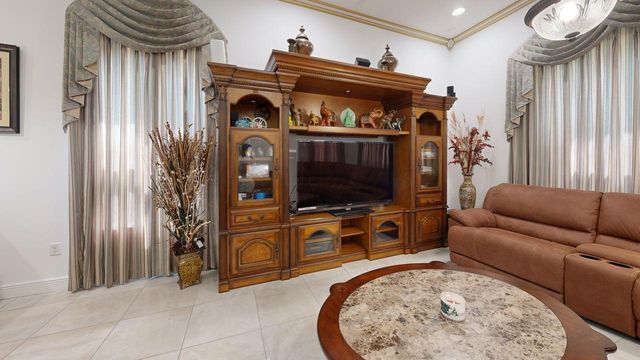 3686 NW 85th Terrace, Cooper City, FL 33024