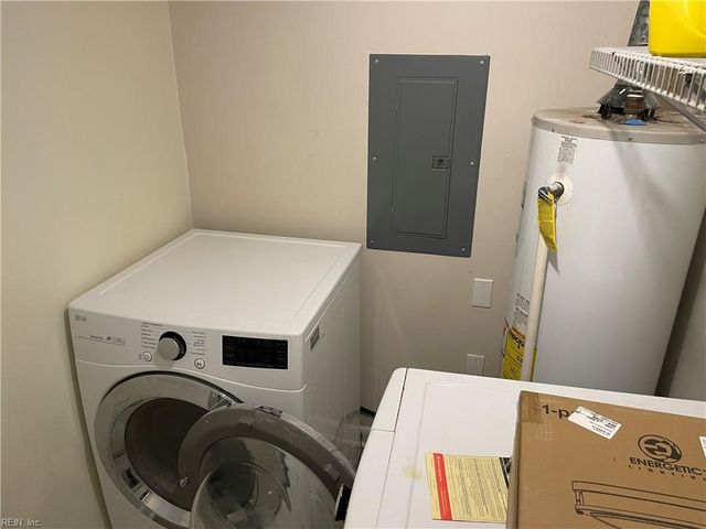 1010 77th ST, Newport News, VA 23605