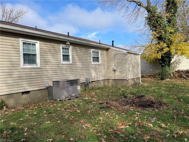 1010 77th ST, Newport News, VA 23605