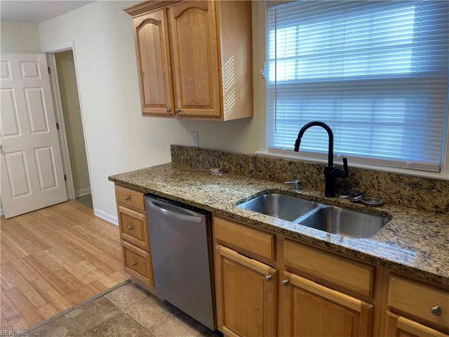 1010 77th ST, Newport News, VA 23605