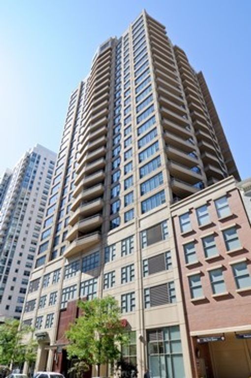 200 N Jefferson Street 501, Chicago, IL 60661