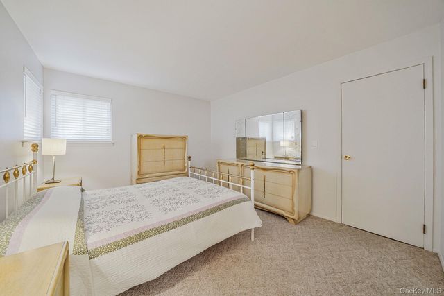 126 W 3rd Street, Deer Park, NY 11729