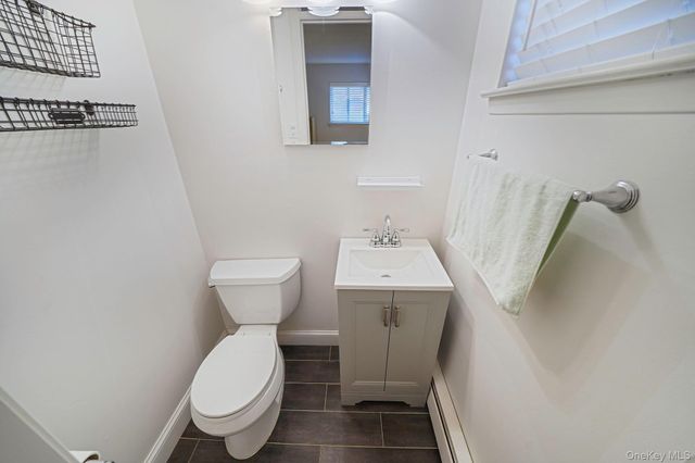 126 W 3rd Street, Deer Park, NY 11729