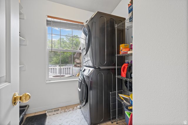 589 N RIVERWALK DR, American Fork, UT 84003