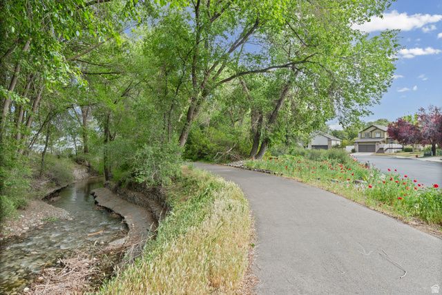 589 N RIVERWALK DR, American Fork, UT 84003