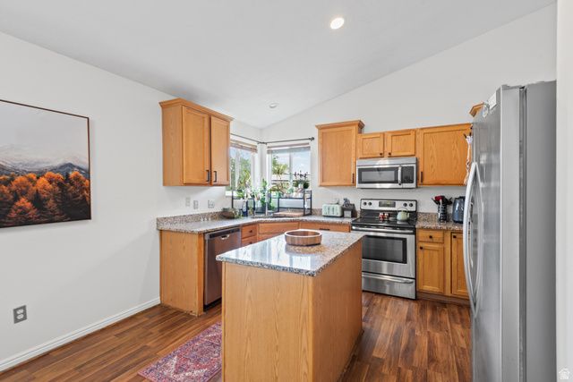 589 N RIVERWALK DR, American Fork, UT 84003