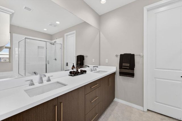 894 Camino Cantera, Chula Vista, CA 91913