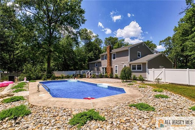 415 Elwood Street, Piscataway, NJ 08854
