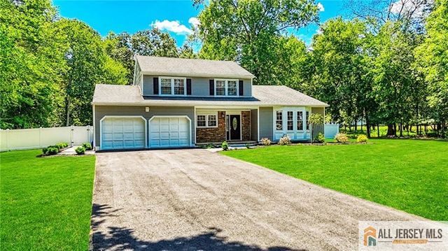 415 Elwood Street, Piscataway, NJ 08854