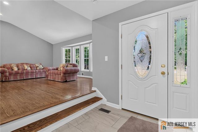 415 Elwood Street, Piscataway, NJ 08854