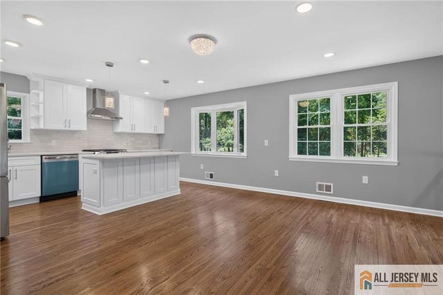 415 Elwood Street, Piscataway, NJ 08854