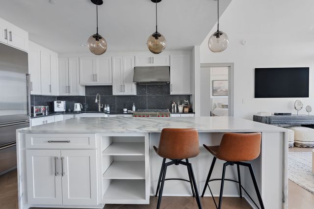 1616 West End Ave Unit 2011, Nashville, TN 37203