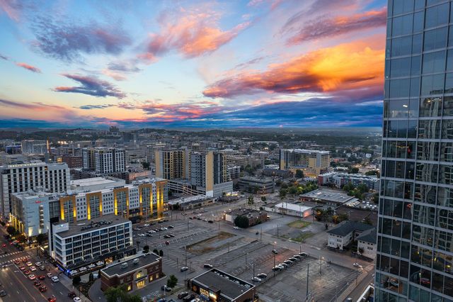 1616 West End Ave Unit 2011, Nashville, TN 37203