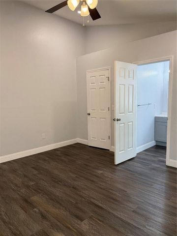 100 LITTLE FOX AVENUE, Sanford, FL 32773