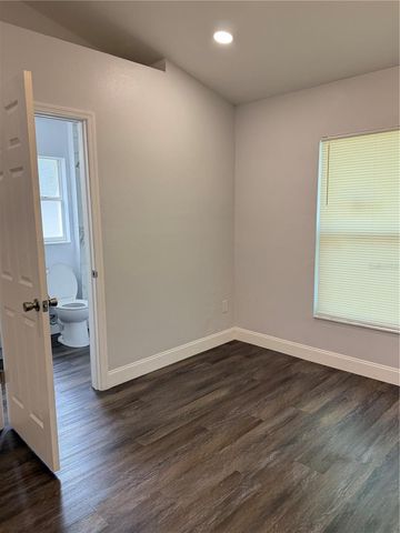 100 LITTLE FOX AVENUE, Sanford, FL 32773