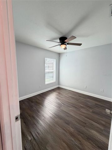 100 LITTLE FOX AVENUE, Sanford, FL 32773