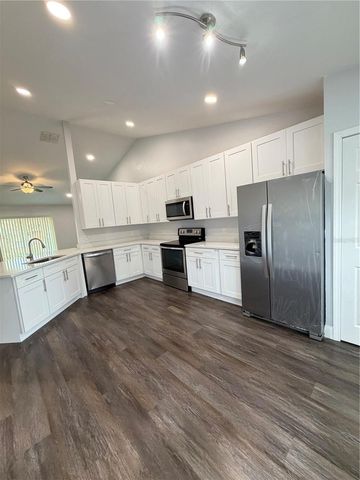 100 LITTLE FOX AVENUE, Sanford, FL 32773