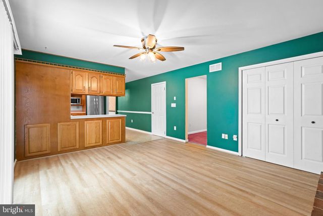 3901 POST DR, Bethlehem, PA 18017