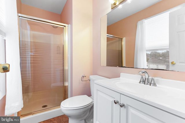 3901 POST DR, Bethlehem, PA 18017