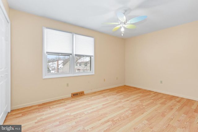 3901 POST DR, Bethlehem, PA 18017