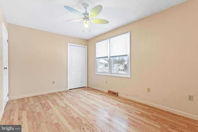 3901 POST DR, Bethlehem, PA 18017