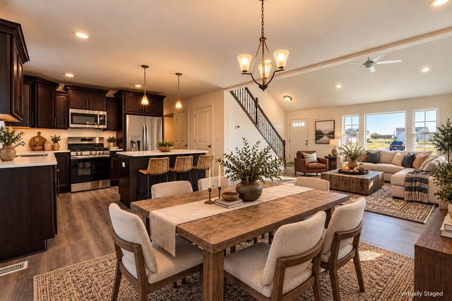 5555 Mammoth Drive SE, Caledonia, MI 49316