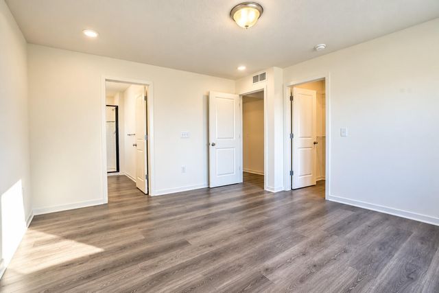 5555 Mammoth Drive SE, Caledonia, MI 49316